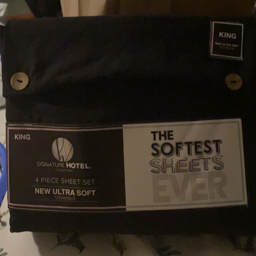 Signature Hotel Collection King Sheets set black